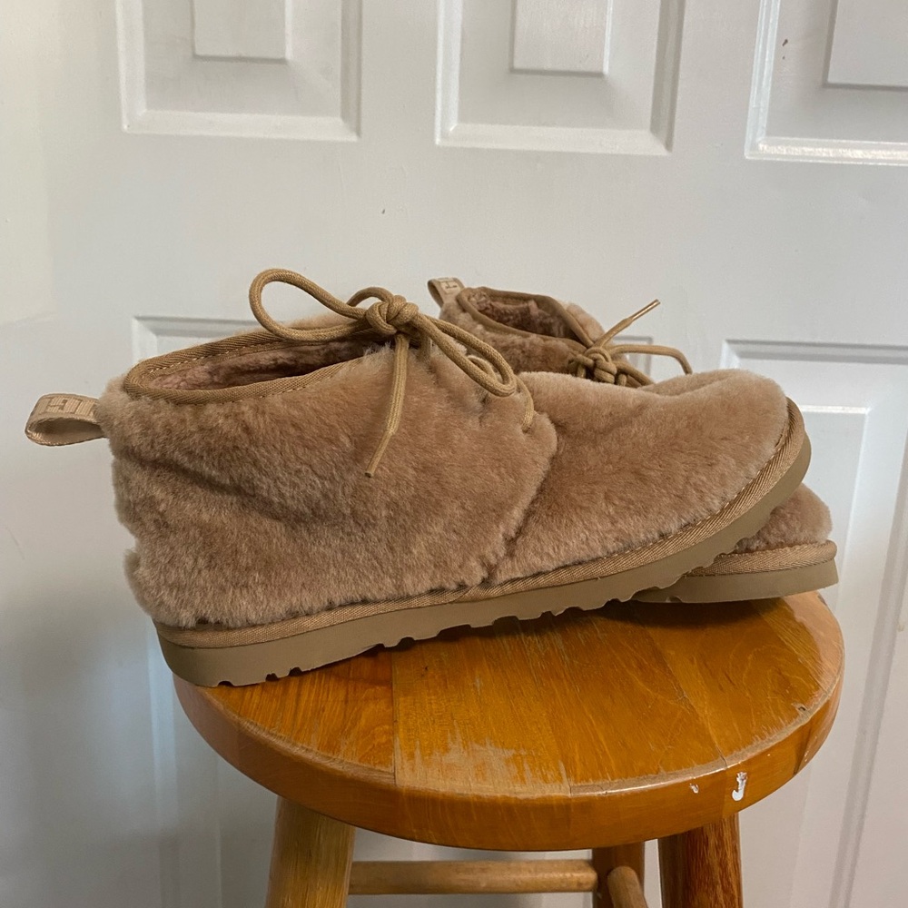 UGG Neumel plush Boots